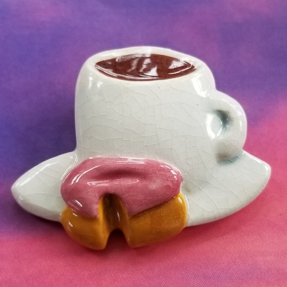Jewelry - Relisted -Coffee and donut brooch pin strawberry java bean